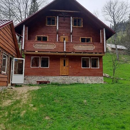 Крайня Хата Hotel Synevyrsʼka Polyana Екстериор снимка