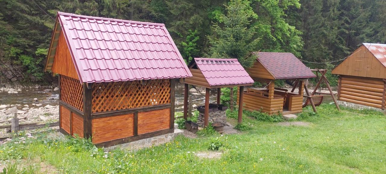 Крайня Хата Hotel Synevyrsʼka Polyana Екстериор снимка