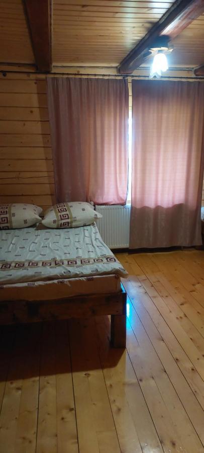 Крайня Хата Hotel Synevyrsʼka Polyana Екстериор снимка